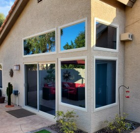 Arizona Window and Door in Scottsdale and Tucson showing large windows of home