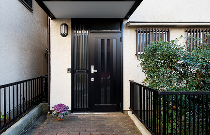 Choosing the Right Front Entry Door for Your Home